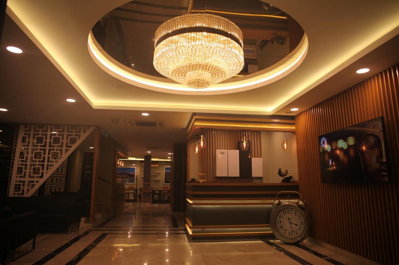 Random Suit Otel Истанбул Екстериор снимка