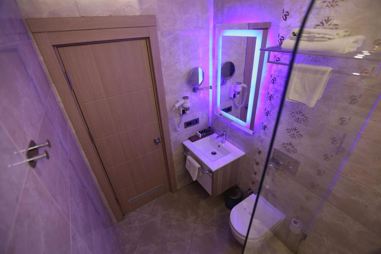 Random Suit Otel Истанбул Екстериор снимка