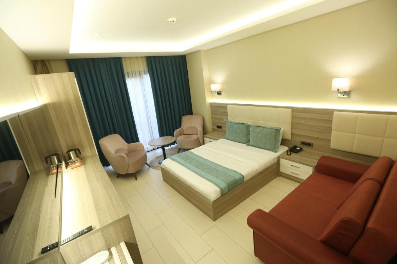 Random Suit Otel Истанбул Екстериор снимка