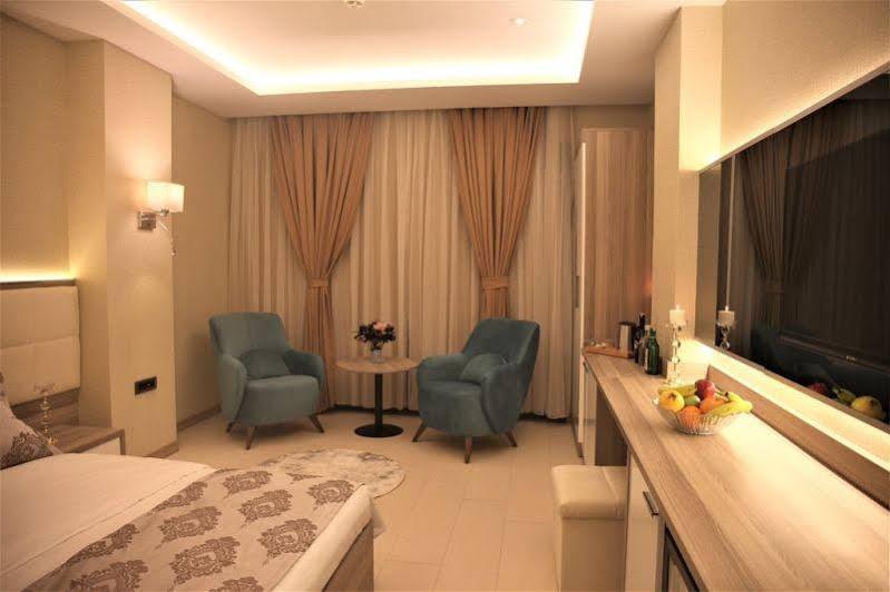 Random Suit Otel Истанбул Екстериор снимка
